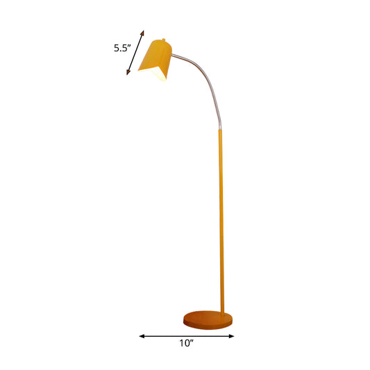 Bell Shade Slim Floor Lamp 1 Light Nordic Stylish Metal Floor Light with Gooseneck for Office Clearhalo 'Floor Lamps' 'Lamps' Lighting' 197066