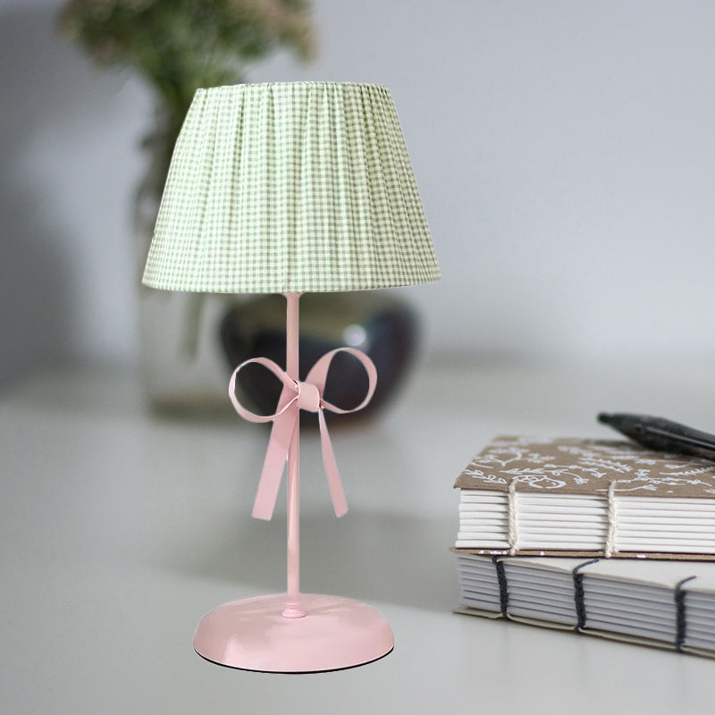 Macaron Loft Plaid Reading Light Fabric One Light Desk Light with Bow for Child Bedroom Pink Clearhalo 'Lamps' 'Table Lamps' Lighting' 197129