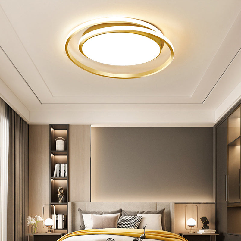 Black/Gold Circular LED Flushmount Modernist Acrylic Ceiling Lighting in Warm/White Light, 18"/21.5" Width Gold Clearhalo 'Ceiling Lights' 'Close To Ceiling Lights' 'Close to ceiling' 'Flush mount' Lighting' 1971459