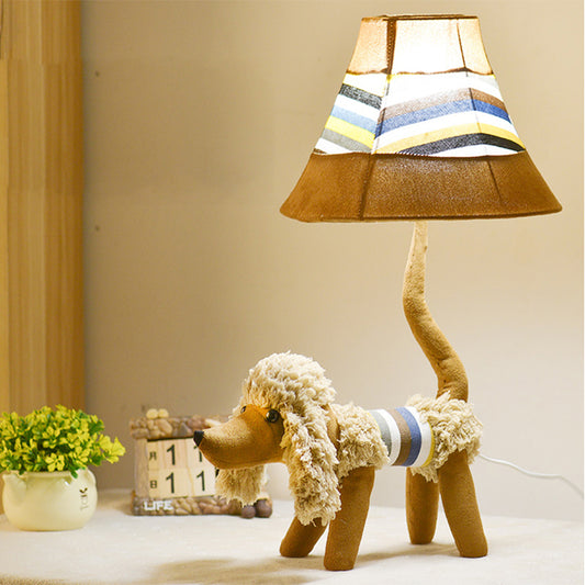 1 Light Cartoon Reading Light Animal Fabric Desk Light for Child Bedroom Brown Clearhalo 'Lamps' 'Table Lamps' Lighting' 197190