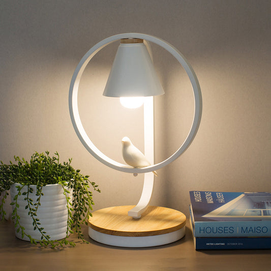 Metal Conical Desk Light with Pigeon Deco Modern Reading Light in White for Dormitory White Clearhalo 'Lamps' 'Table Lamps' Lighting' 198082