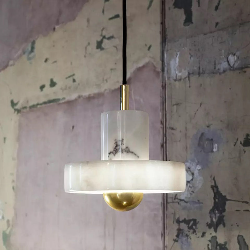 Minimalist Pot-Lid Pendulum Light Marble 1-Bulb Dining Room Suspension Pendant in White and Brass Clearhalo 'Ceiling Lights' 'Modern Pendants' 'Modern' 'Pendant Lights' 'Pendants' Lighting' 1983530