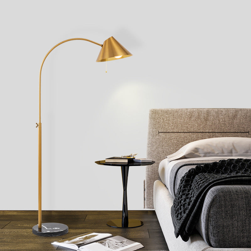 Gold Cone Adjustable Floor Reading Lamp Postmodern Single Metal Gooseneck Floor Light with Pull Chain Clearhalo 'Floor Lamps' 'Lamps' Lighting' 1983707