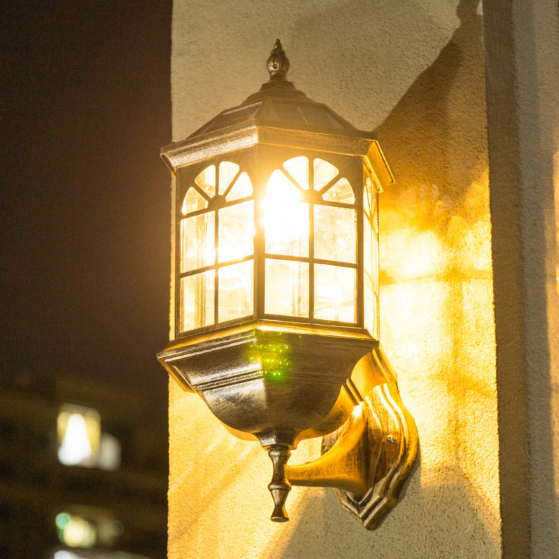 Clear Glass Black/Brass Solar Wall Lighting Faceted Traditional LED Lantern Wall Sconce for Outdoor Clearhalo 'Wall Lamps & Sconces' 'Wall Lights' Lighting' 1985239