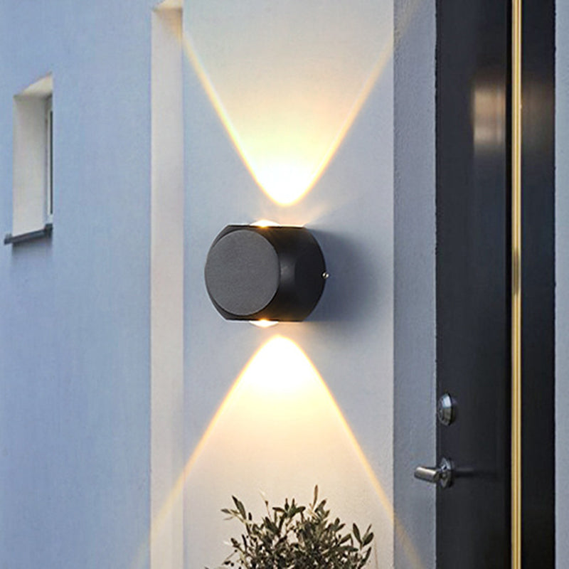 Mini Cube Wall Washer Sconce Nordic Aluminum 2/4-Head Living Room LED Wall Lamp in Black/White 2.0 Black Clearhalo 'Cast Iron' 'Glass' 'Industrial' 'Modern wall lights' 'Modern' 'Tiffany' 'Traditional wall lights' 'Wall Lamps & Sconces' 'Wall Lights' Lighting' 1985571