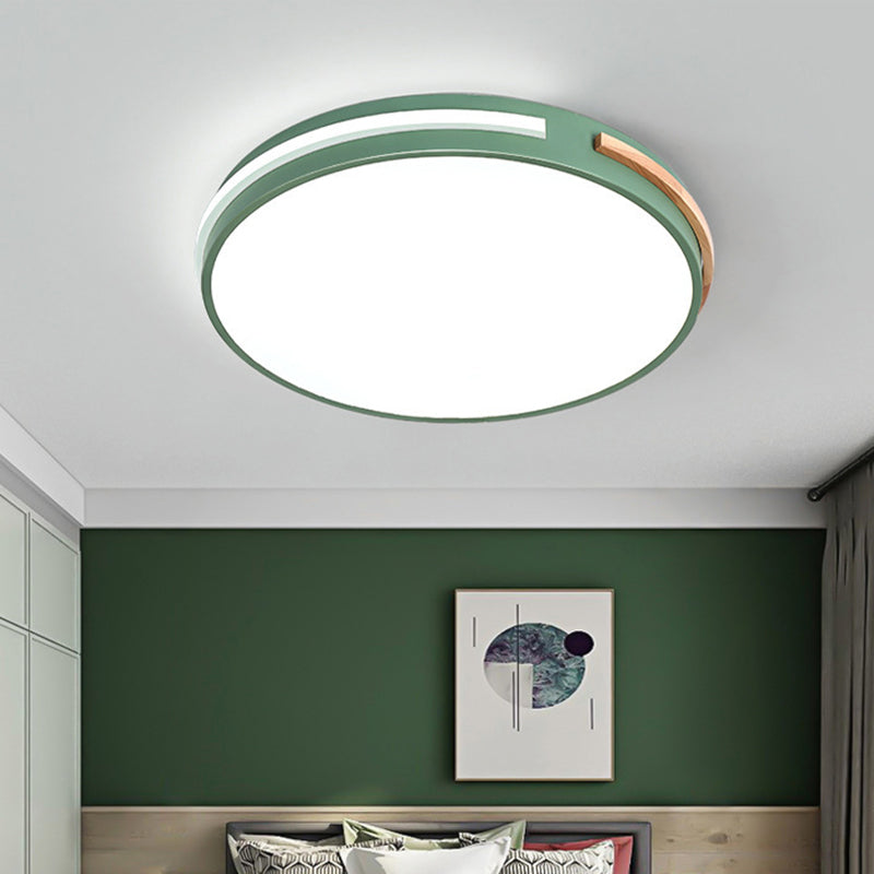 Acrylic Round Flush Mount Lamp Modernist LED Close to Ceiling Lighting for Bedroom Clearhalo 'Ceiling Lights' 'Close To Ceiling Lights' 'Close to ceiling' 'Flush mount' Lighting' 2010920