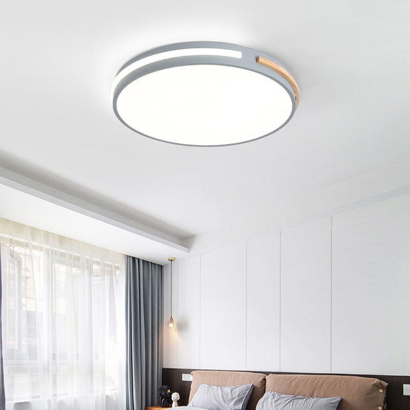 Acrylic Round Flush Mount Lamp Modernist LED Close to Ceiling Lighting for Bedroom Clearhalo 'Ceiling Lights' 'Close To Ceiling Lights' 'Close to ceiling' 'Flush mount' Lighting' 2010925