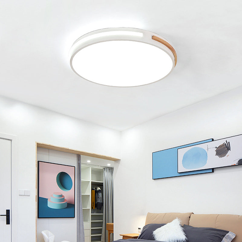 Acrylic Round Flush Mount Lamp Modernist LED Close to Ceiling Lighting for Bedroom White Clearhalo 'Ceiling Lights' 'Close To Ceiling Lights' 'Close to ceiling' 'Flush mount' Lighting' 2010926
