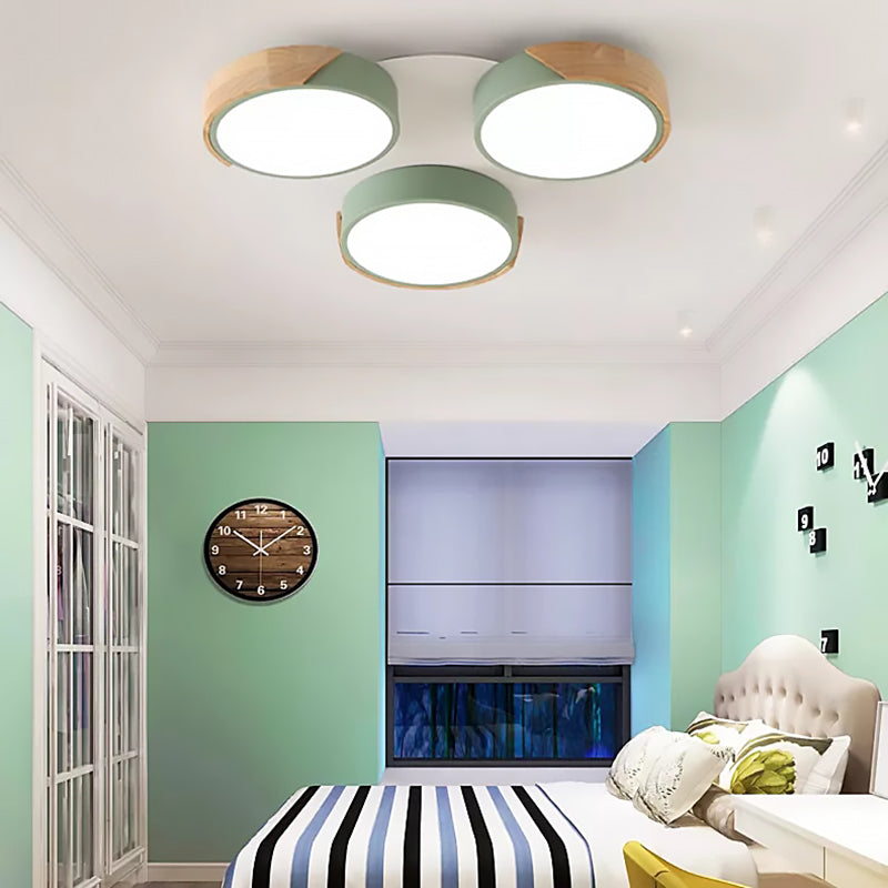 White/Green Round Flush Ceiling Light Modern Stylish Metal 3/7 Heads Ceiling Lamp for Living Room 3 Green Clearhalo 'Ceiling Lights' 'Close To Ceiling Lights' 'Close to ceiling' 'Flush mount' Lighting' 201176