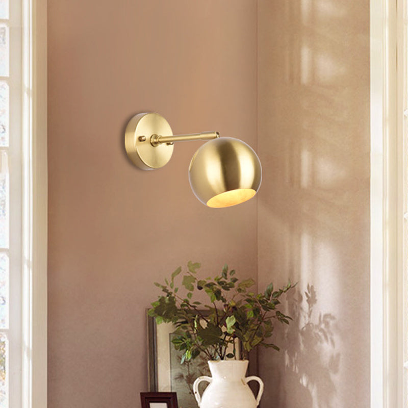 Metal Geometry Wall Lamp Sconce Modernity 1 Bulb Wall Light Fixture in Brass for Dining Room Brass B Clearhalo 'Cast Iron' 'Glass' 'Industrial' 'Modern wall lights' 'Modern' 'Tiffany' 'Traditional wall lights' 'Wall Lamps & Sconces' 'Wall Lights' Lighting' 2017947