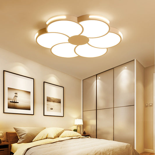 Flower Shade Hallway LED Flush Mount Acrylic Macron Style Flush Mount Light Fixtures in White Clearhalo 'Ceiling Lights' 'Close To Ceiling Lights' 'Close to ceiling' 'Flush mount' Lighting' 202028