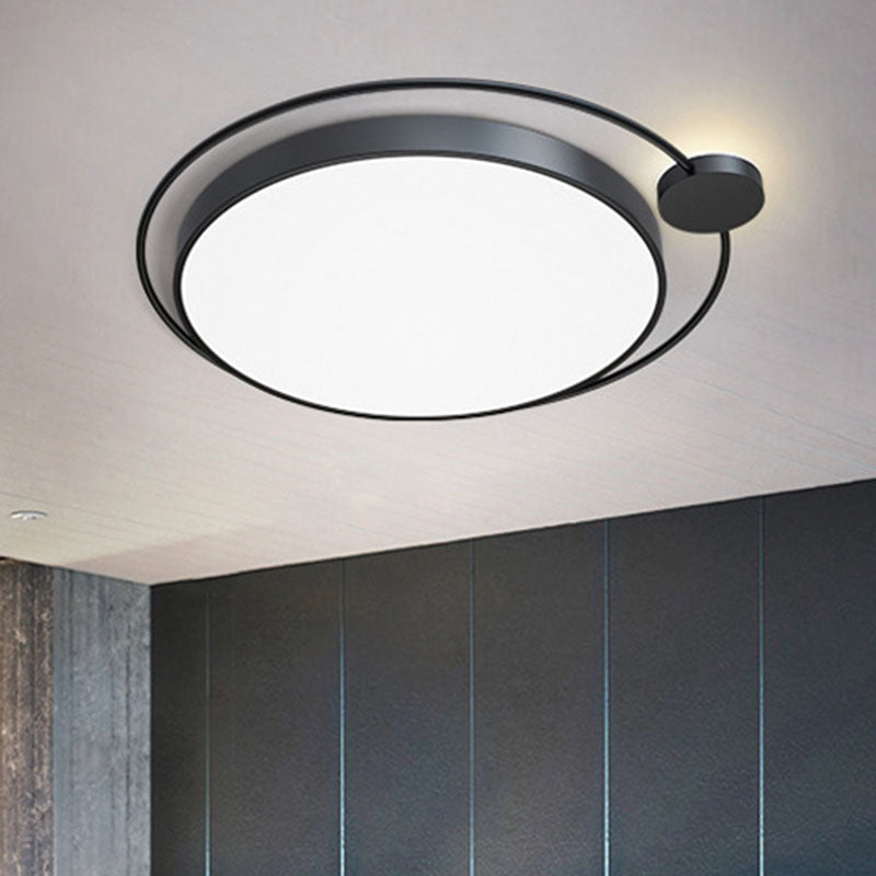 Ring LED Flush Mount Light Contemporary Metal Bedroom Ceiling Light Flush Mount in Black Clearhalo 'Ceiling Lights' 'Close To Ceiling Lights' 'Close to ceiling' 'Flush mount' Lighting' 2046379