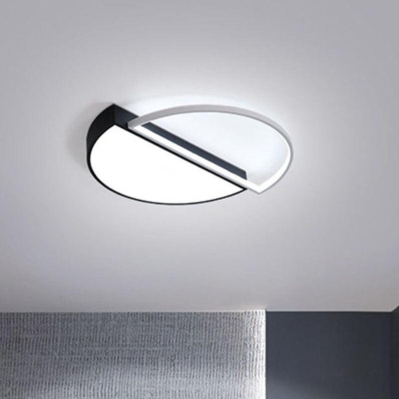 Splicing Circle Flush Mount Lighting Minimalist Metal Living Room LED Flush Mount Fixture in Black Black White Clearhalo 'Ceiling Lights' 'Close To Ceiling Lights' 'Close to ceiling' 'Flush mount' Lighting' 2046399