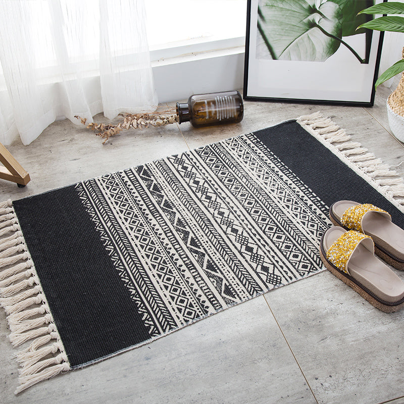 Stylish Boho Chic Rug Multi Color Geometrical Rug Pet Friendly Tassel Rug for Girls Room Black 2' x 2'11" Clearhalo 'Area Rug' 'Bohemian' 'Rugs' Rug' 2047123