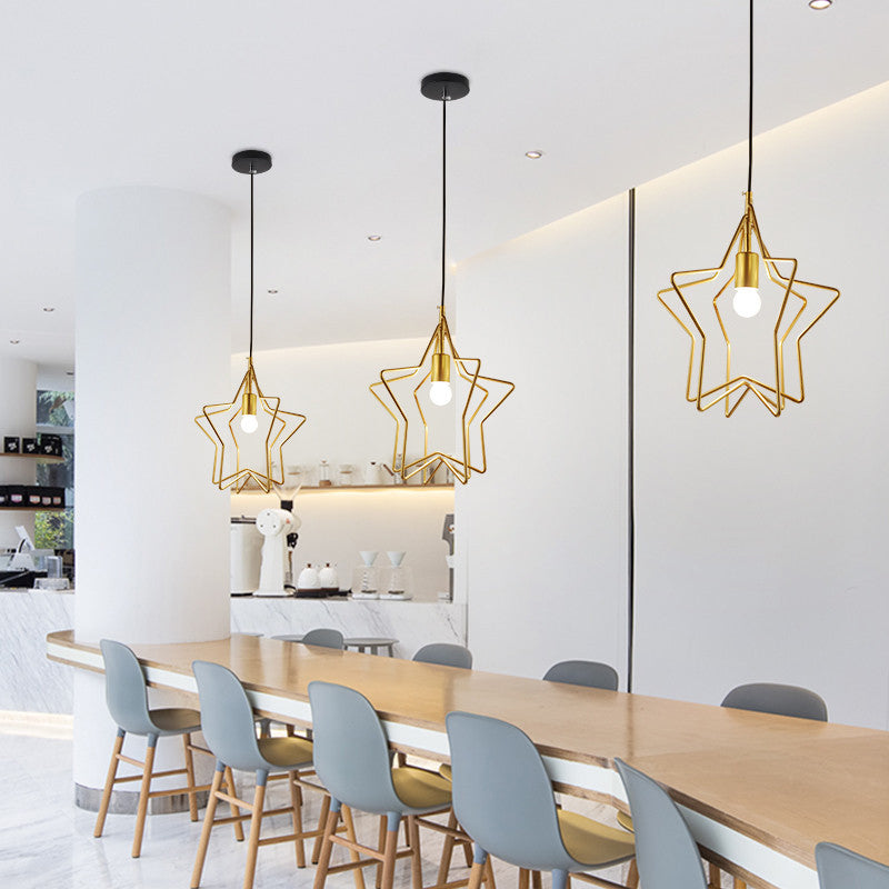 Single-Bulb Ceiling Lamp Vintage Star Cage Metal Hanging Light in Gold for Dining Room Clearhalo 'Art Deco Pendants' 'Cast Iron' 'Ceiling Lights' 'Ceramic' 'Crystal' 'Industrial Pendants' 'Industrial' 'Metal' 'Middle Century Pendants' 'Pendant Lights' 'Pendants' 'Tiffany' Lighting' 2057467
