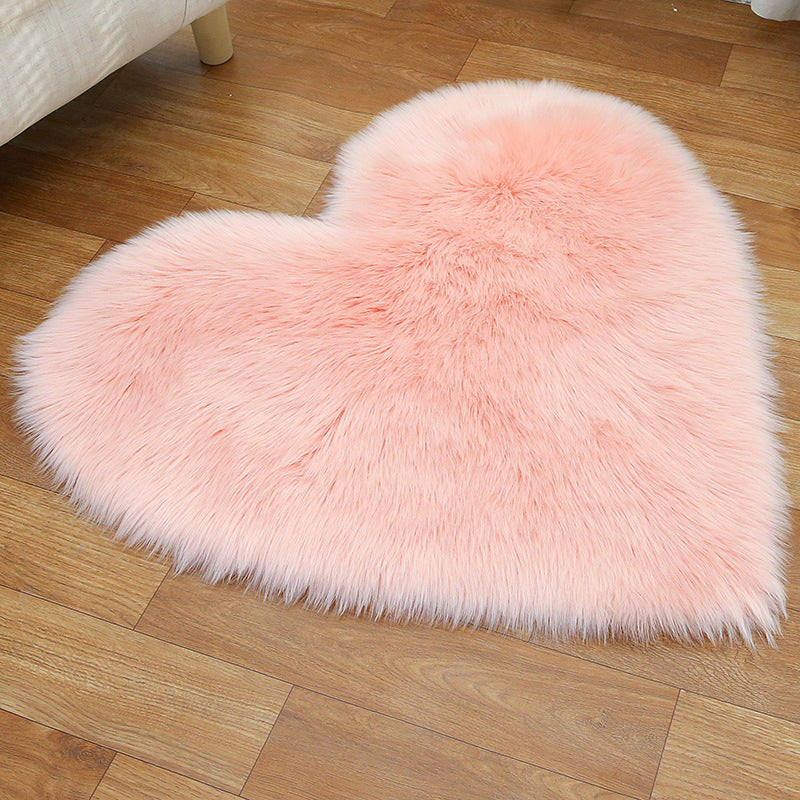 Loving Heart Shaped Plain Rug Multi-Color Comfort Rug Wool Stain Resistant Non-Slip Pet Friendly Carpet for Girls Room Pearl Pink 2'4" x 2'11" Clearhalo 'Area Rug' 'Casual' 'Rugs' Rug' 2070422