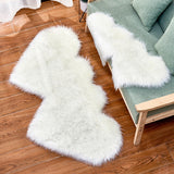 Double-Heart Shaped Modern Rug Multicolor Plain Carpet Stain Resistant Pet Friendly Non-Slip Backing Rug for Living Room Clearhalo 'Area Rug' 'Casual' 'Rugs' Rug' 2070472