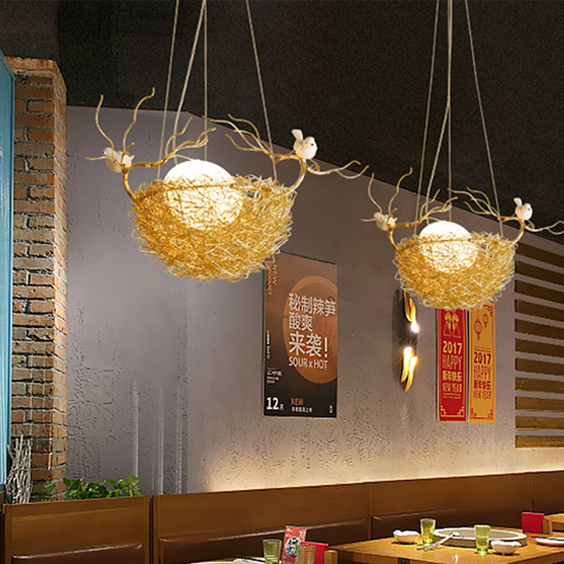 Gold Nest Pendant Light with 2 Birds Art Deco 1 Light Metal Hanging Ceiling Light for Restaurant Gold Clearhalo 'Ceiling Lights' 'Modern Pendants' 'Modern' 'Pendant Lights' 'Pendants' Lighting' 208339