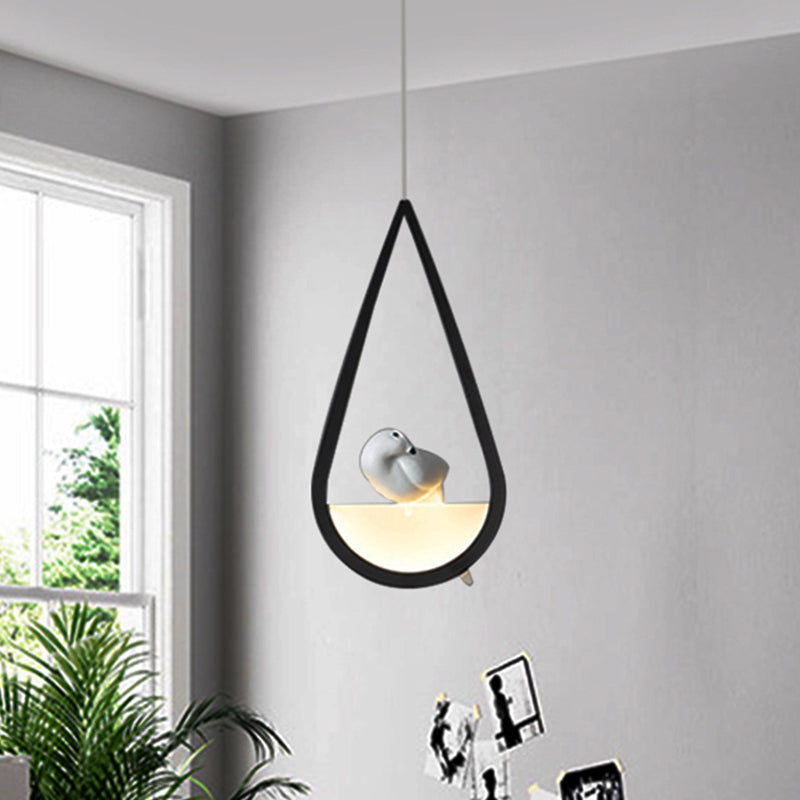 Waterdrop Frame Hanging Lamp Acrylic 1/2/3 Lights Black/White Ceiling Pendant for Dining Room in Warm/White Light Clearhalo 'Ceiling Lights' 'Modern Pendants' 'Modern' 'Pendant Lights' 'Pendants' Lighting' 208728