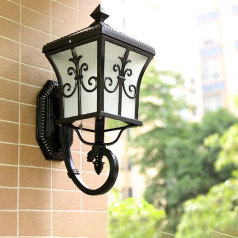 Vintage House Shaped Solar Wall Light Metallic LED Wall Mounted Lamp with Glass Shade for Outdoor Black Solar C Clearhalo 'Wall Lamps & Sconces' 'Wall Lights' Lighting' 2107964