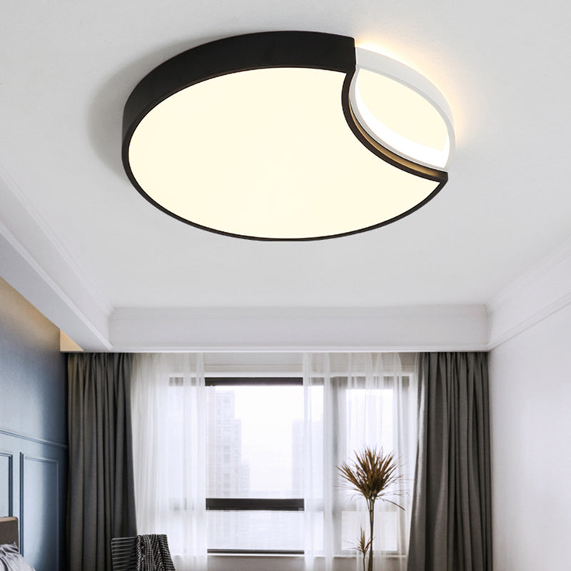 Acrylic Circle Flush Mount Contemporary Led Black Flush Ceiling Light Fixture for Bedroom in Warm/White/Neutral Light, 16"/19.5" Wide Black Clearhalo 'Ceiling Lights' 'Close To Ceiling Lights' 'Close to ceiling' 'Flush mount' Lighting' 212059