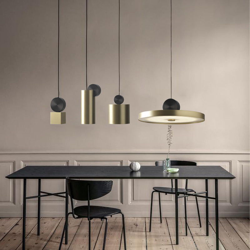 Geometric Shaped Metallic LED Ceiling Light Simplicity Gold Hanging Lamp for Dining Room Clearhalo 'Ceiling Lights' 'Modern Pendants' 'Modern' 'Pendant Lights' 'Pendants' Lighting' 2121177