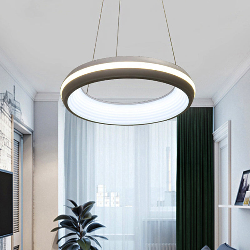 Doughnut Metal Pendant Modernist Led White/Grey Hanging Light Fixture in Third Gear, 19"/25" Wide Clearhalo 'Ceiling Lights' 'Modern Pendants' 'Modern' 'Pendant Lights' 'Pendants' Lighting' 212829