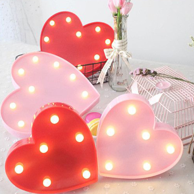 Heart Shaped Battery Nightstand Lamp Decorative Plastic Bedroom LED Wall Lighting Clearhalo 'Night Lights' 'Wall Lights' Lighting' 2137366