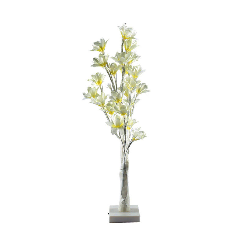 Art Decor Flower Tree LED Table Lamp Metallic Living Room USB Floor Lighting in White Clearhalo 'Night Lights' 'Wall Lights' Lighting' 2137682