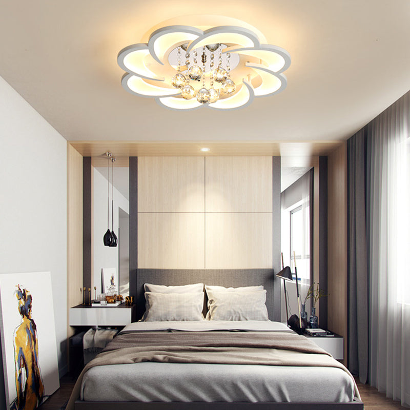 Acrylic Flower LED Flush Mount Modern 20.5"/27"/31.5" Wide Ceiling Light Fixture in Warm/White Light for Living Room White 20.5" Clearhalo 'Ceiling Lights' 'Close To Ceiling Lights' 'Close to ceiling' 'Flush mount' Lighting' 215465