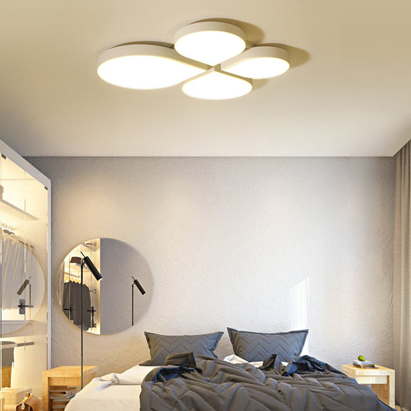 Waterdrop Acrylic Ceiling Light Fixture Nordic White/Pink/Blue Bedroom Flush Mount Lamp in Warm/White Light White Clearhalo 'Ceiling Lights' 'Close To Ceiling Lights' 'Close to ceiling' 'Flush mount' Lighting' 215470