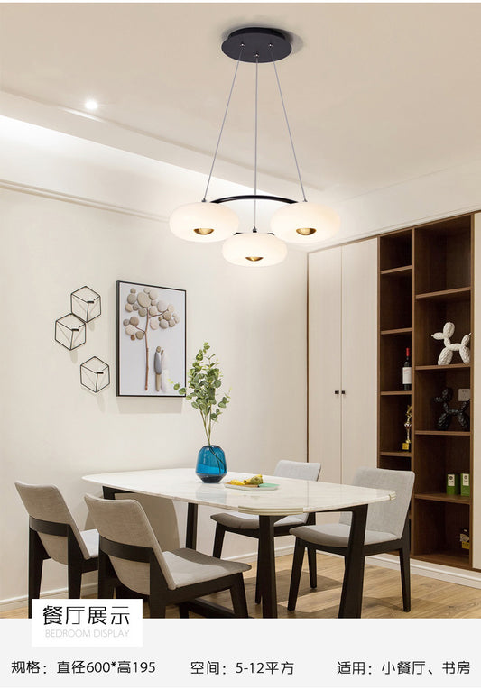 Donut Dining Room Ceiling Chandelier Acrylic 3-Head Modern LED Hanging Pendant Light in Black and White Black-White Clearhalo 'Ceiling Lights' 'Chandeliers' 'Modern Chandeliers' 'Modern' Lighting' 2182078