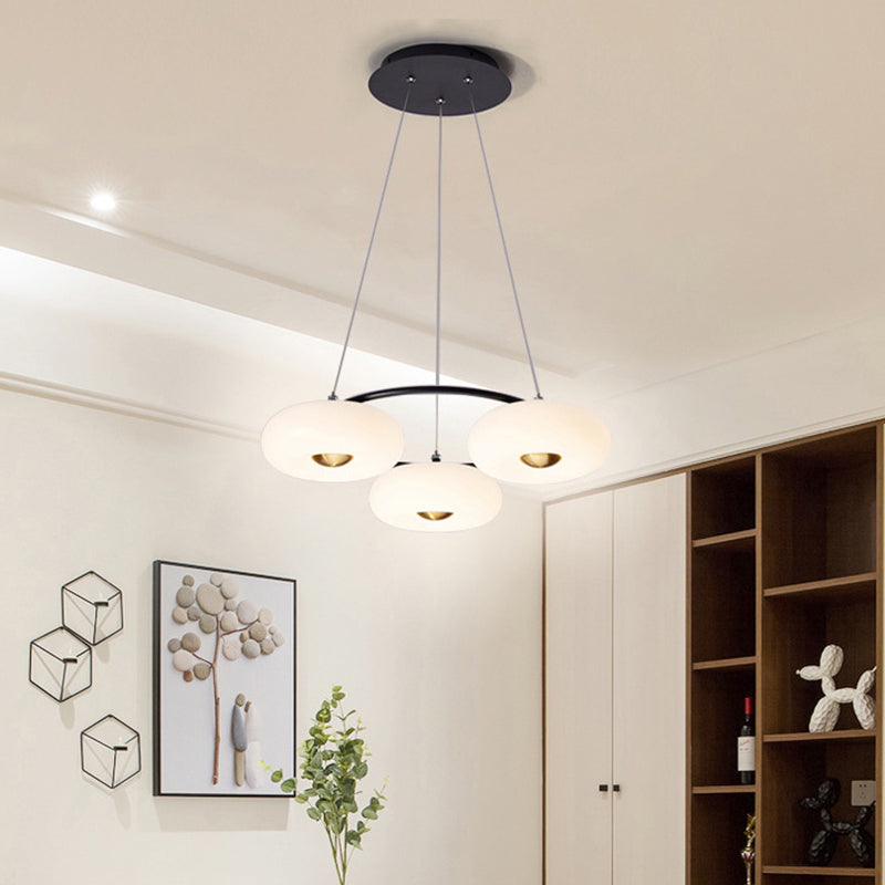Donut Dining Room Ceiling Chandelier Acrylic 3-Head Modern LED Hanging Pendant Light in Black and White Clearhalo 'Ceiling Lights' 'Chandeliers' 'Modern Chandeliers' 'Modern' Lighting' 2182079