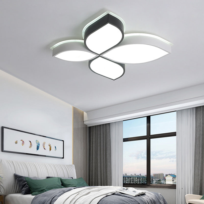 18"/23.5" Wide Bedroom LED Flush Mount Minimalist Acrylic Shaded Black and White Leaf Ceiling Light Fixture, White Light Black-White Clearhalo 'Ceiling Lights' 'Close To Ceiling Lights' 'Close to ceiling' 'Flush mount' Lighting' 218355