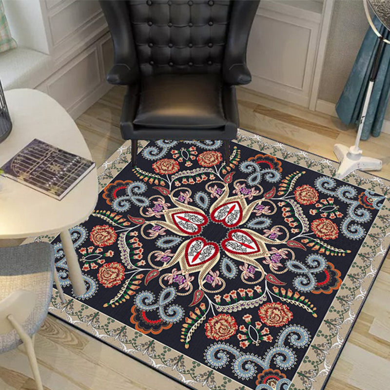 Shabby Chic Floral Area Rug Multi-Color Persian Carpet Polypropylene Anti-Slip Backing Washable Pet Friendly Rug for Foyer Black Clearhalo 'Area Rug' 'Moroccan' 'Rugs' Rug' 2185182