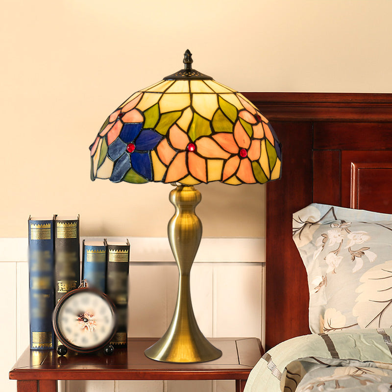 Vintage Dome Table Lamp Single-Bulb Handcrafted Glass Nightstand Lighting with Floral Pattern Pink A Clearhalo 'Lamps' 'Table Lamps' Lighting' 2187414