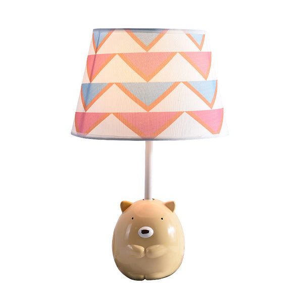 Lampada da comodino per orso per bambini in resina 1 illuminazione da  tavolo da letto in lampadina con tonalità in tessuto affusolato in  albicocca - clearhalo – Clearhalo