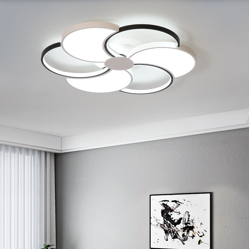 Floral LED Flush Mount Ceiling Light Simple Black and White Ceiling Light Fixture with Acrylic Shade in Warm/White/Natural Light Black-White Clearhalo 'Ceiling Lights' 'Close To Ceiling Lights' 'Close to ceiling' 'Flush mount' Lighting' 218806