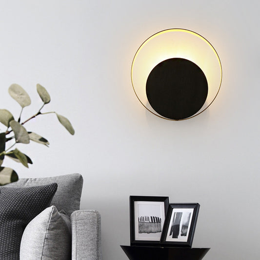 Metallic Orbit Sconce Light Simplicity Single Light Golden Wall Mounted Lighting Gold Clearhalo 'Cast Iron' 'Glass' 'Industrial' 'Modern wall lights' 'Modern' 'Tiffany' 'Traditional wall lights' 'Wall Lamps & Sconces' 'Wall Lights' Lighting' 220290