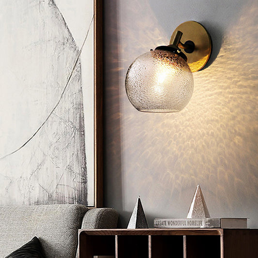 Water Glass Exposed Ball Wall Sconce Minimal 1 Light Living Room Wall Mounted Lamp in Gold Gold Clearhalo 'Cast Iron' 'Glass' 'Industrial' 'Modern wall lights' 'Modern' 'Tiffany' 'Traditional wall lights' 'Wall Lamps & Sconces' 'Wall Lights' Lighting' 220297