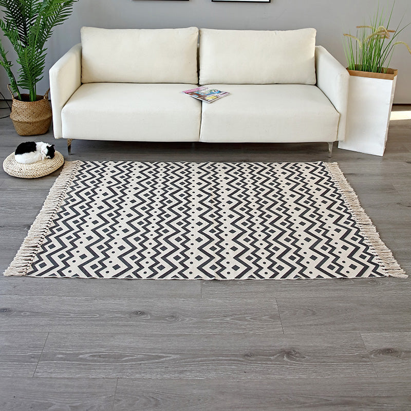 Vintage Tribal Patterned Rug Multi-Color Cotton Blend Carpet Machine Washable Environmental Area Rug with Tassel Black-White 3'11" x 5'7" Clearhalo 'Area Rug' 'Moroccan' 'Rugs' Rug' 2209660