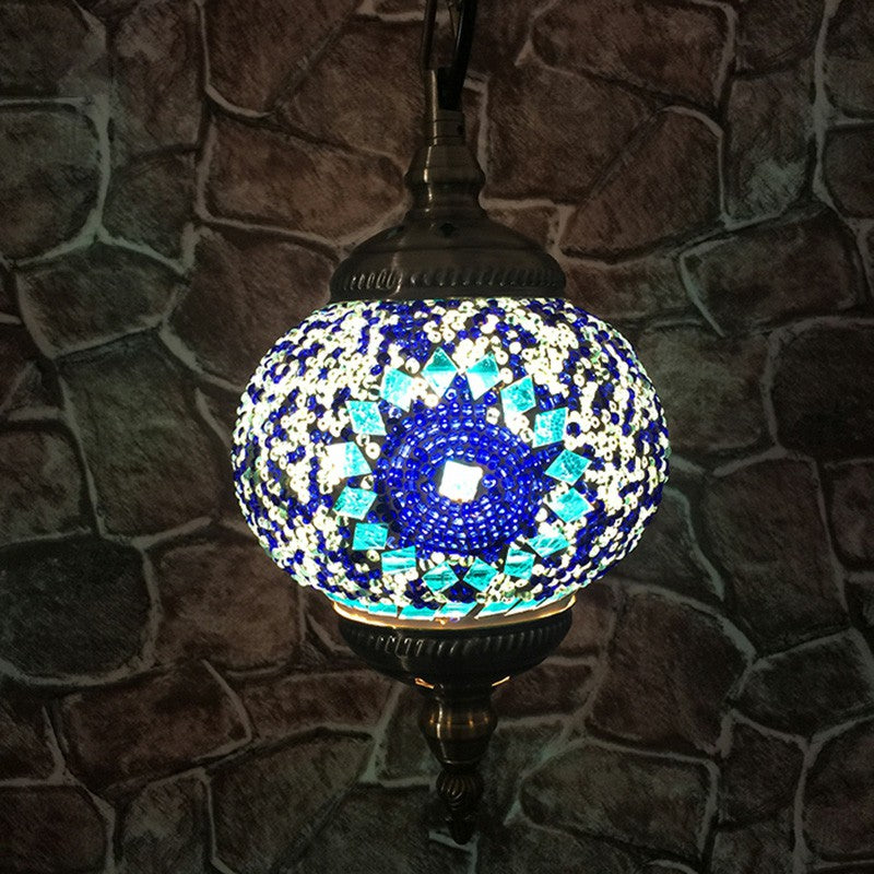 Oblate Stained Glass Ceiling Light Classic 1��Bulb Restaurant Hanging Pendant Light Blue-White Clearhalo 'Ceiling Lights' 'Close To Ceiling Lights' 'Glass shade' 'Glass' 'Pendant Lights' 'Pendants' Lighting' 2236132