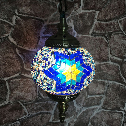 Oblate Stained Glass Ceiling Light Classic 1��Bulb Restaurant Hanging Pendant Light Royal Blue-White Clearhalo 'Ceiling Lights' 'Close To Ceiling Lights' 'Glass shade' 'Glass' 'Pendant Lights' 'Pendants' Lighting' 2236138