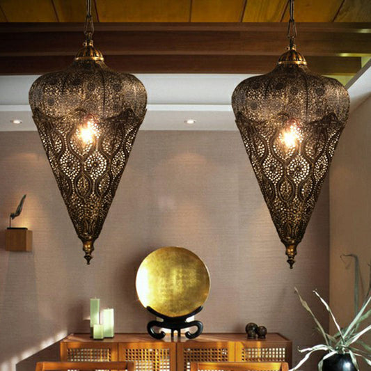 Iron Hollow out Ceiling Light Classic Single-Bulb Restaurant Hanging Pendant Light in Bronze Clearhalo 'Ceiling Lights' 'Pendant Lights' 'Pendants' Lighting' 2236222