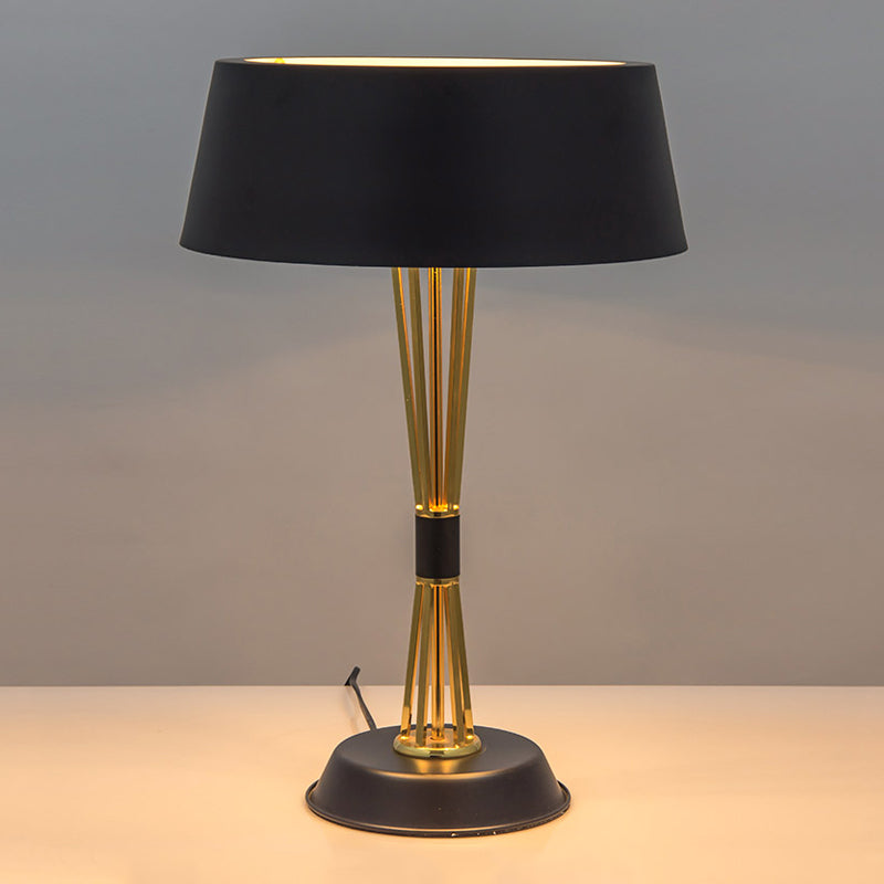 Classic Drum Reading Light 1 Light Fabric Desk Lamp in Black for Bedroom with Metal Base Clearhalo 'Lamps' 'Table Lamps' Lighting' 224395