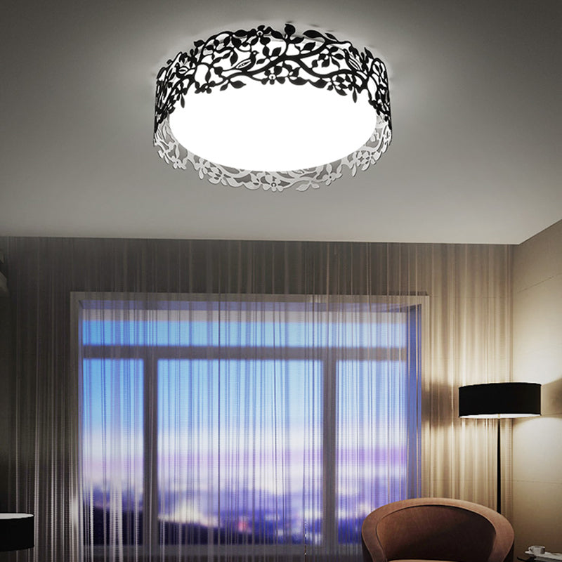 Drum Metal Flush Mount Light Traditional LED Bedroom Ceiling Light in White/Black, 17"/21.5" Wide Clearhalo 'Ceiling Lights' 'Close To Ceiling Lights' 'Close to ceiling' 'Flush mount' Lighting' 227471