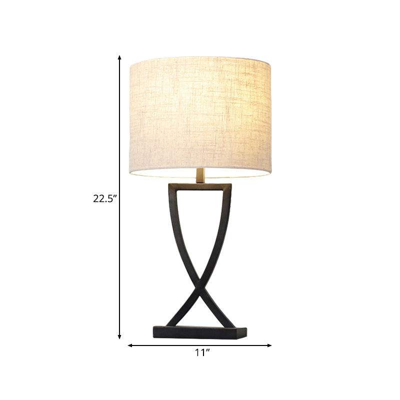 1 Light Fabric Table Lamp Nordic White Round/Rectangle Bedroom Nightstand Lamp with Black Base, 11"/14" Wide Clearhalo 'Lamps' 'Table Lamps' Lighting' 227721