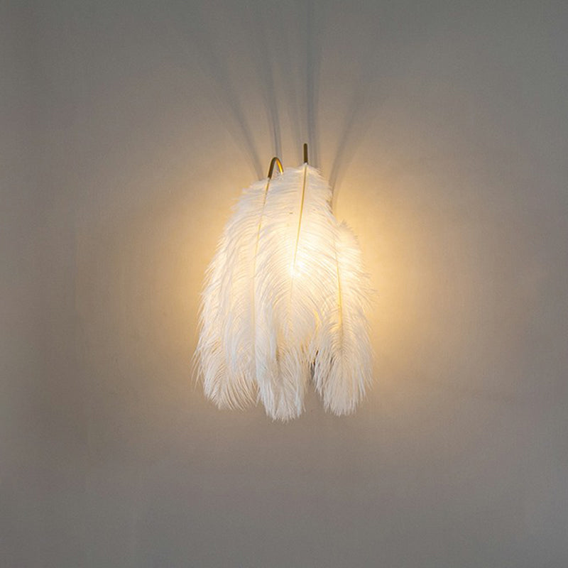 Small Feather Wall Mount Lighting Minimalist 1-Light Wall Sconce Light for Hallway White Clearhalo 'Modern wall lights' 'Modern' 'Wall Lamps & Sconces' 'Wall Lights' Lighting' 2283074