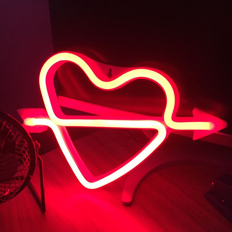 White Arrow and Loving Heart Night Light Modern Romantic LED Plastic Table Lamp for Girls Room White Battery Red Clearhalo 'Night Lights' 'Wall Lights' Lighting' 2283177