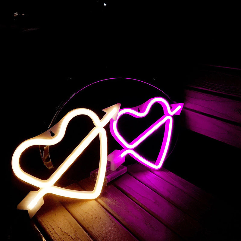 White Arrow and Loving Heart Night Light Modern Romantic LED Plastic Table Lamp for Girls Room Clearhalo 'Night Lights' 'Wall Lights' Lighting' 2283178